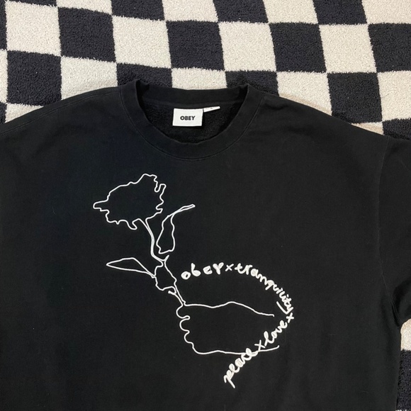 obey aubrey black embroidered crewneck cropped fit size xl - Picture 3 of 4